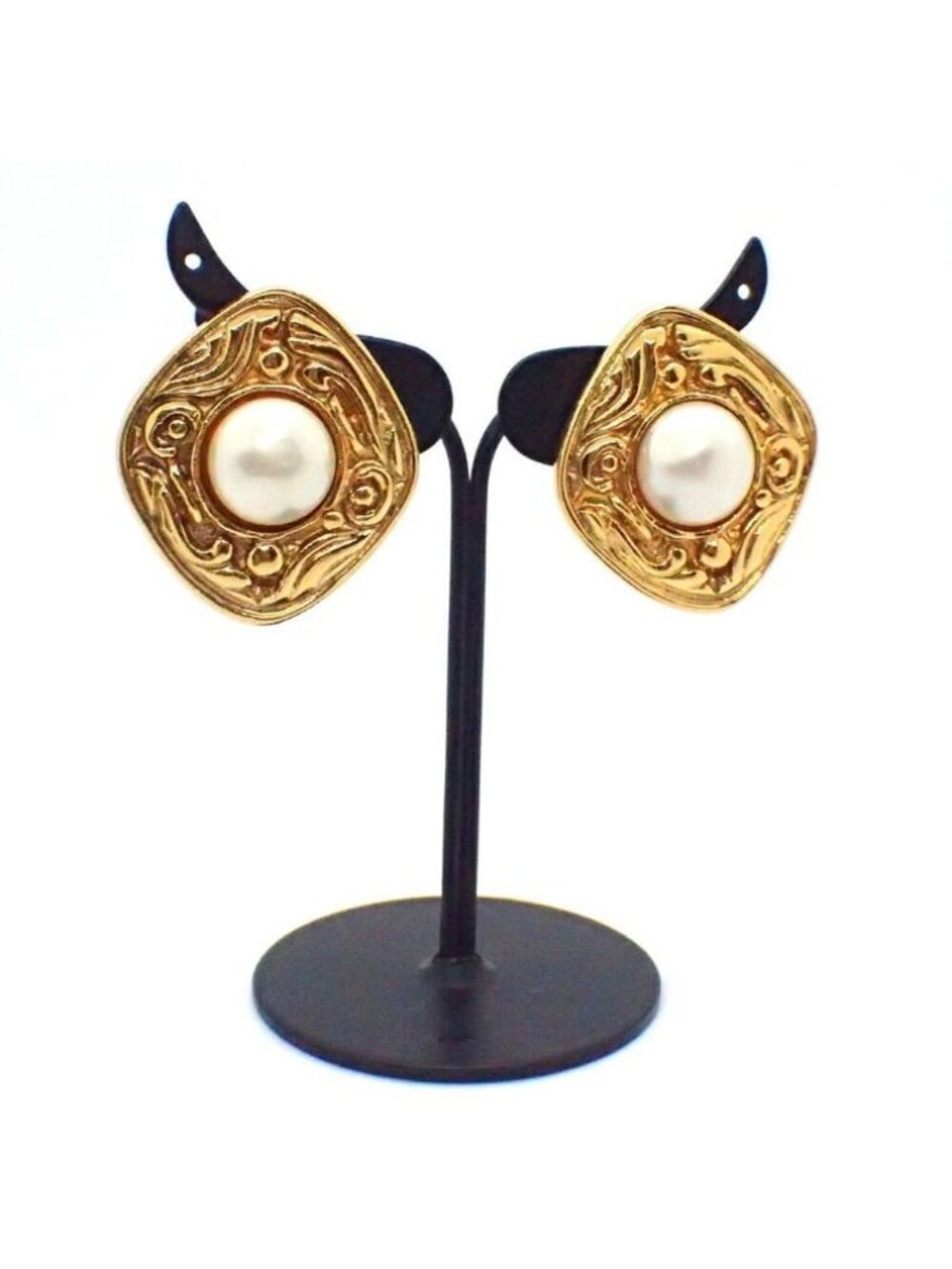Chanel Earrings Costume Pearl Metal Gold Made in '90